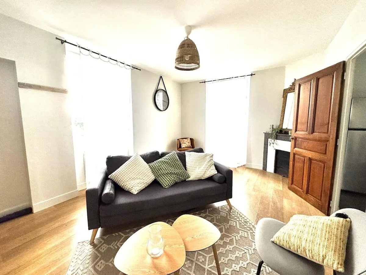 Loustal D Henri 3 Chambres Luc